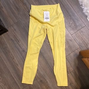Fabletics Yellow Pureluxe leggings NWT size medium